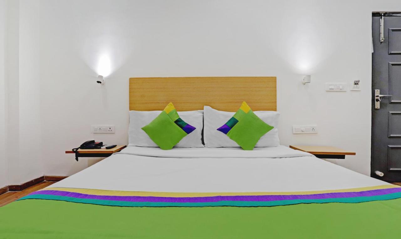 Treebo Trend Orient Avenue Nagpur Hotel Buitenkant foto